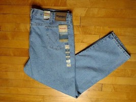 MENS 44x30 WRANGLER RUGGED WEAR CLASSIC FIT LIGHT BLUE JEANS NEW TAGS 39... - $19.99