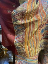 Estilo Vintage Rojo y Dorado Punto Brocado Pashmina de Cachemir Bufanda ... - £31.60 GBP