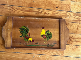 Vintage Spruce Wood Tray w Two Painted Rooster Chickens Primitive Farmho... - £15.25 GBP