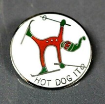 HOT DOG IT Novelty Ski Pin Badge Souvenir Travel Humor Funny FREESTYLE L... - £7.82 GBP