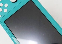 Nintendo Switch Lite 32GB Handheld Console - Turquoise image 3