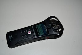 Zoom H1n Handy Recorder-Main Unit- Missing battery cover tested U.S. Sel... - $1,217.32 MXN