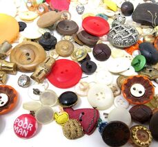 8 oz Mixed Lot Buttons Shank 2 Hole Metal Vintage Crafts Junk Journal US... - $12.80