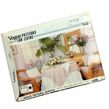 Vogue Patterns for Living 1420 Kitchen Dining Pillows Placemat Tablecloth Uncut - £15.45 GBP