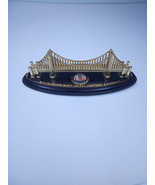 GOLDEN GATE BRIDGE VINTAGE GOLD METAL SOUVENIR BUILDING SAN FRANCISCO LA... - $387.19 MXN