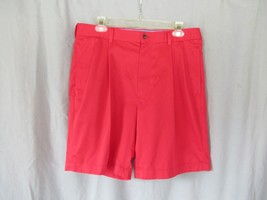 Brooks Brothers shorts Light Weight Advantage Chino Size 33 red pleated EUC - £17.61 GBP