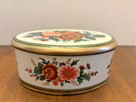 Meister Oval Metal Tin Flowers Leaves Gold Trim Made in Brazil Vintage 6... - $11.17