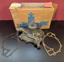 Ford Water Pump / TM201A 2E22 DTECC / WITH GASKETS / FACTORY OEM NOS - $1,592.40 MXN