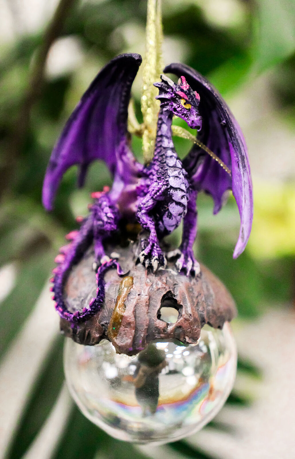 Ruth Thompson Hoarfrost Purple Dragon On Pearl Glass Ball Ornament Figur... - $18.49