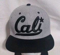 West Coast Vibes: Black and Gray Cali Snapback Baseball Cap (Pre-owned) - £18.92 GBP