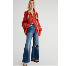New Free People Wtf Crvy Misfit Flare Jeans $128 Size 28 - £57.42 GBP