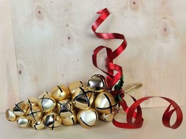 Brass Bells Grape with Metal Ribbon and Bow 9 Inch   B - £11.63 GBP