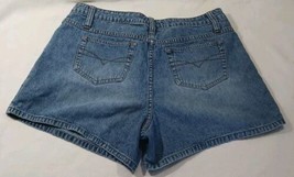 LA Blues Sz 12 Medium Wash Denim High Rise Mom Shorts 100% Cotton 32x4 - £8.68 GBP