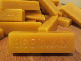 1/2 Pound Of 100% Raw Beeswax Triple Filtered Bees Wax 8 Ea - 1 Oz Bars - £5.57 GBP