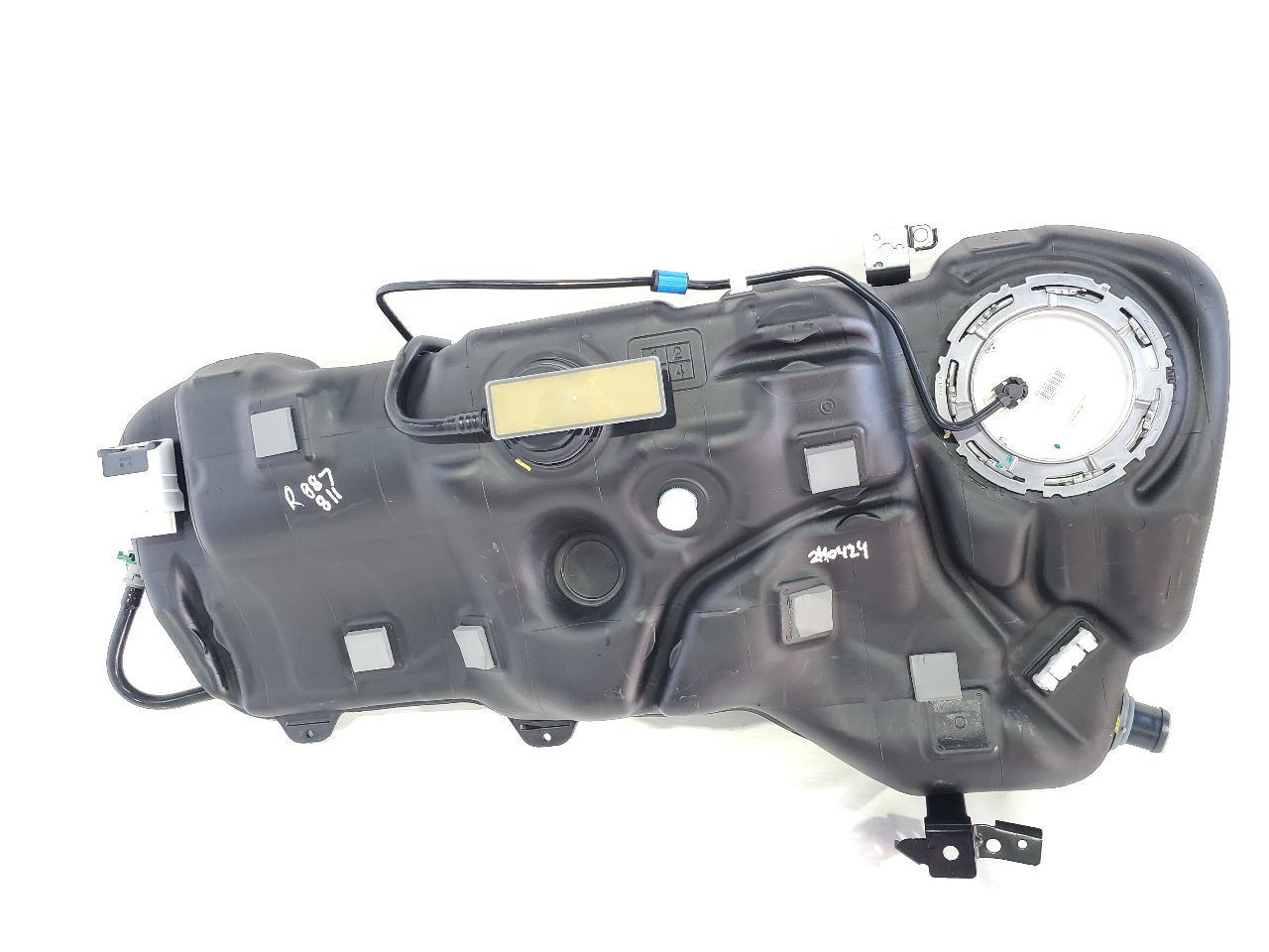 2021 2022 Volvo XC40 R-Design OEM Fuel Tank Gasoline 14.2 Gallons  - $252.45