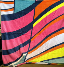 Trina Turk Beach Pool Towel cotton New 38”x68” Colorful Tropical Logo - $44.99