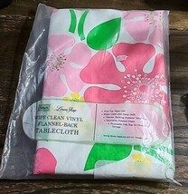 Vintage Sears Linen Shop Wipe Clean  Vinyl Flannel-back Tablecloth - $542.29 MXN