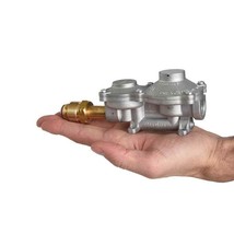 Propane Gas RV Regulator with POL Valve Connection 2-Stage - $530.19 MXN