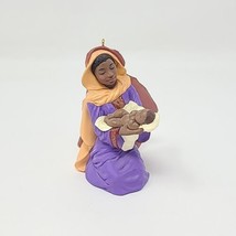 Hallmark Keepsake Ornament Nativity &quot;Heaven&#39;s Gift&quot; 1995 Mary Jesus African - $9.89