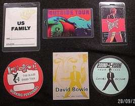 David Bowie (Rare Vintage Concert Passes Lot &amp; Ziggy Comic Book) Wow - £235.35 GBP