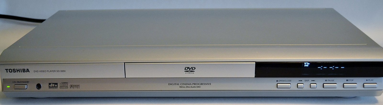 Primary image for Toshiba SD-3950 Progressive Scan DVD Player