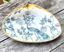 HUGE Seashell Jewelry / Trinket Dish! Decoupage ~ Gold Paint Rim ~ Handcrafted - $6.43