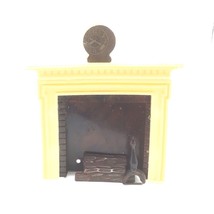 Vintage 1950&#39;s Renwal Miniature Fireplace Mantle With Firewood And Wooden Clock - £5.58 GBP