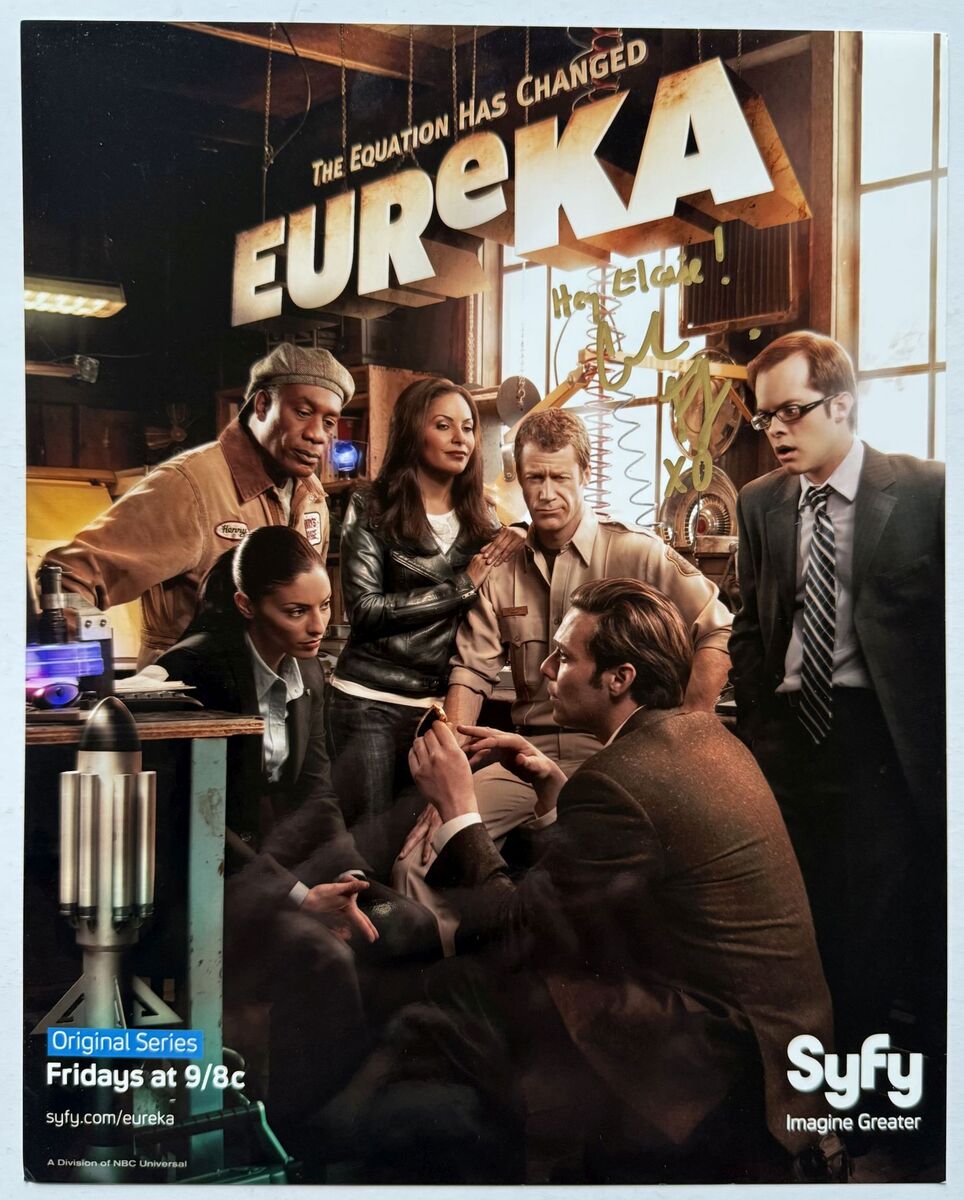 Colin Ferguson Autographed &quot;Eureka&quot; Glossy 8x10 Photo - $14.00