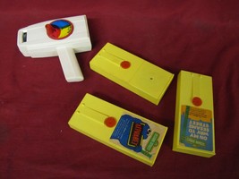 Vintage 1973 Fisher Price Childrens Movie Viewer with Three Movies - $29.69