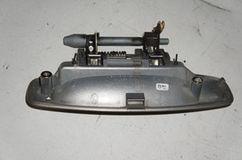2003-2004 INFINITI G35 SEDAN RIGHT FRONT PASSENGER SIDE EXTERIOR DOOR HANDLE  image 5