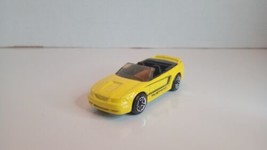 1999 MATCHBOX &#39;99 FORD MUSTANG CONVERTIBLE YELLOW 1:61 DIECAST 3&quot; CAR WI... - £3.66 GBP