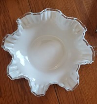 Vintage Silver Crest 10” White Milk Glass 8 Ruffles Fluted Rim Bowl no markings - £27.68 GBP