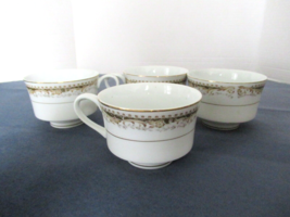 Signature Collection Queen Anne set of 4 teacups white gold trim porcelain - $19.55