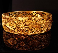 ANtique signed napier bracelet intricate filigree bangle estate jewelry - $275.00