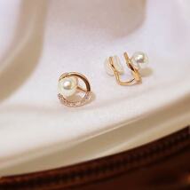  GASADEW   Pearl Earrings， Ear Clip Silicone Painless Ear Clip No Ear Hole  - $50.00
