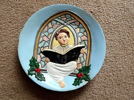 Caroler Sitting Singing by Church Window 7&quot; Hanging Blue Wall Plaque - $188.27 MXN