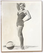 MARILYN MONROE 8 x 10 b/w PHOTO Swimsuit Picture Image Photograph #3463 1980s - £7.80 GBP