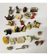 Brooch Pin LOT 25 Animals Wells Fargo Penguins Vegas Panther Queen Sports - €22,70 EUR