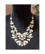 Aldo Women Green Statement Bib Necklace Gold Tone Lobster Clasp Fashion ... - $32.67