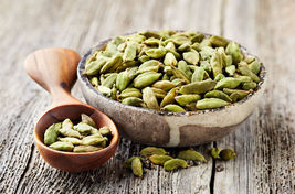 Cardamom -Most powerful Organic Indian Herbs  and spices - 100 Grams - £12.48 GBP