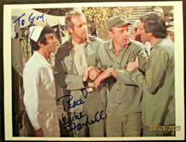 MIKE FARRELL AS B.J.HUNNICUT (MASH) HAND SIGN AUTOGRAPH PHOTO (CLASSIC TV) - $2,277.41 MXN