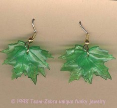 Funky Spring Green Maple Leaf Leaves Earrings Summer Garden Tree Novelty Jewelry - £5.49 GBP