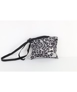 Herschel Supply Co Spell Out Snow Leopard Alder Crossbody Tote Bag Carry On - $1,000.40 MXN