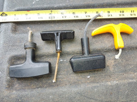 23II03 LOT OF 4 PULL START GRIPS FROM MOWER / TRIMMER, GOOD CONDITION - £3.86 GBP