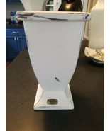 Haeger floral vase- pottery Macomb IL USA Ivory 10” Vtg Sticker square base - $33.88 CAD
