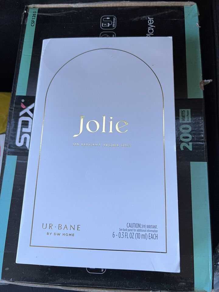 DW Home URBANE 6pc Aroma Oils Set Fleur, Jade, Dusk, Mist, Rouge, Santal READ