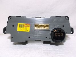 2011..11 HYUNDAI SONATA/  MANUAL/  TEMPERATURE/ CLIMATE/ CONTROLS/ HVAC image 4