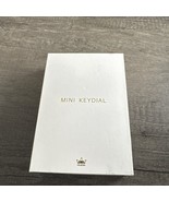 Huion Mini Keydial KD100 18 Key Keypad - $549.83 MXN