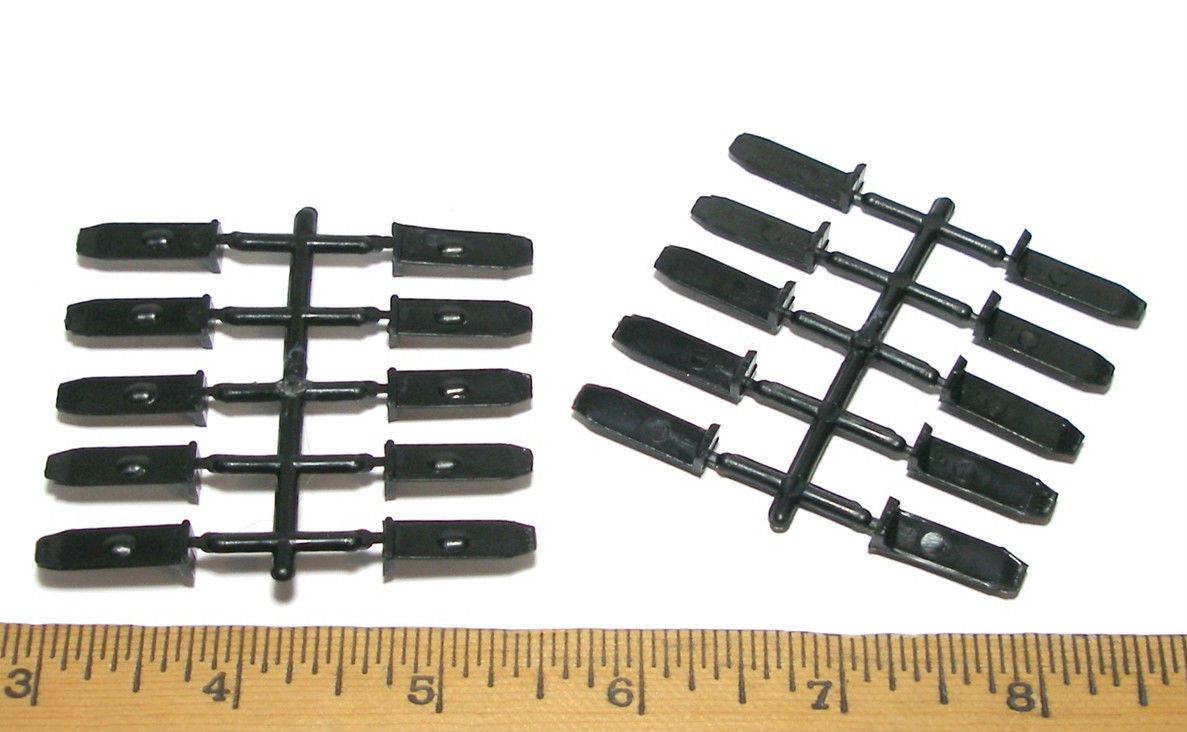 Primary image for 20pc 1960's Strombecker Slot Car Racing 1/32 1:32 TRACK LOCK CLIPS 9043 Mint A++