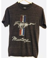FORD MUSTANG PONY CLASSIC LOGO LICENSED T-SHIRT SIZE S - $16.14 CAD
